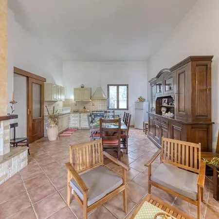 Villa Cisura Ranne - 5 Minuti Dal Mare Con Piscina Riscaldata Diso